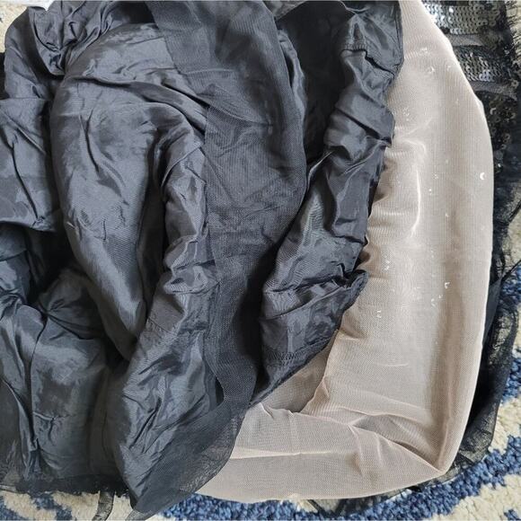 BCBGMaxazaria Black Sequence Mini Dress Size 8 Eras Tour Style - Picture 6 of 10